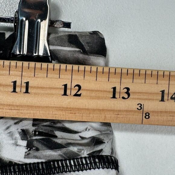 Prana Cropped Leggings Women Small White Back Floral Stretch Wicking Made in USA - Picture 5 of 7